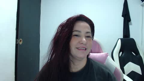 yessica and andres online show from February 2, 2025, 7:20 am