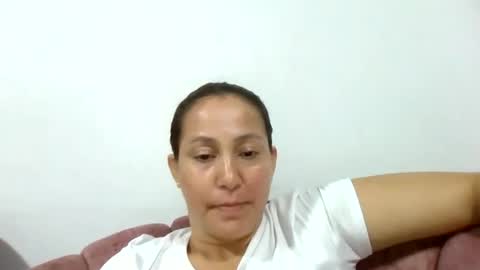 yessica and andres online show from June 15, 2026, 4:58 am