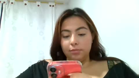 yessica and andres online show from July 1, 2026, 2:35 am