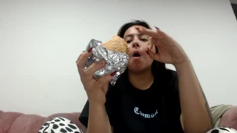 yessica and andres online show from July 16, 2026, 2:39 am