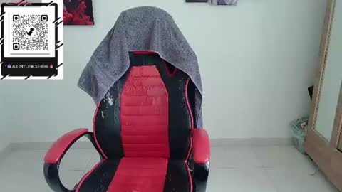 Snapshot of yessica_gomez01 chatting on June 9, 2026, 8:42 pm yessica_gomez01 online show from June 9, 2026, 8:42 pm