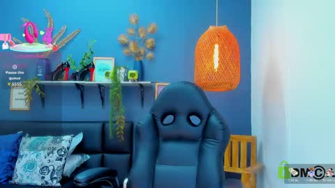 yessika_parker online show from May 15, 2026, 8:54 am