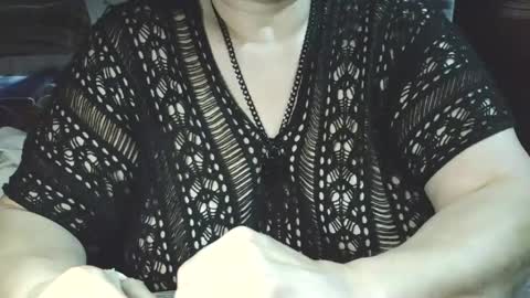 yessirprincesspet online show from April 26, 2026, 2:53 am