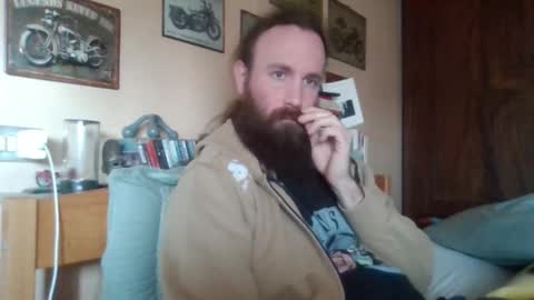 yeti_92 online show from February 5, 2026, 11:59 am