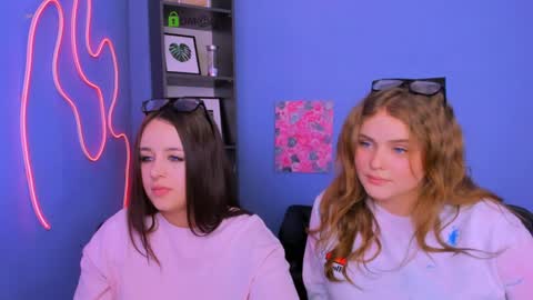 Ylia online show from April 1, 2026, 9:10 am