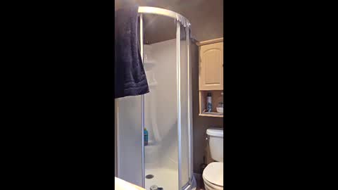 ynfantejovanny online show from March 31, 2026, 2:28 pm