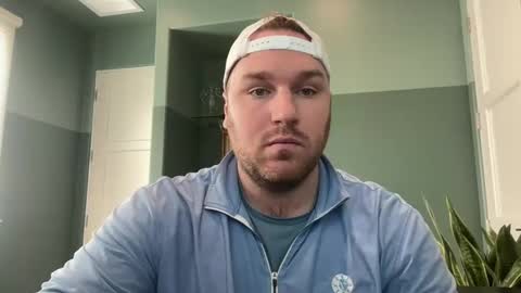 Snapshot of yngandhung69 chatting on December 30, 2024, 7:21 pm yngandhung69 online show from December 30, 2024, 7:21 pm