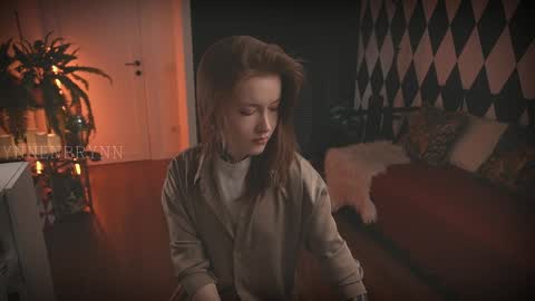 Snapshot of ynnenbrynn chatting on December 16, 2024, 7:58 am ynnenbrynn online show from December 16, 2024, 7:58 am