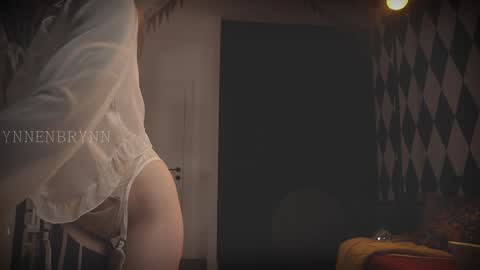 Snapshot of ynnenbrynn chatting on January 3, 2025, 1:25 pm ynnenbrynn online show from January 3, 2025, 1:25 pm