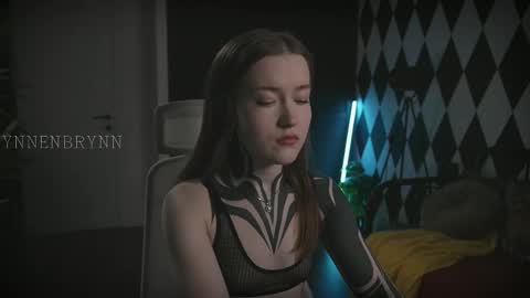 Snapshot of ynnenbrynn chatting on February 22, 2025, 5:34 am ynnenbrynn online show from February 22, 2025, 5:34 am