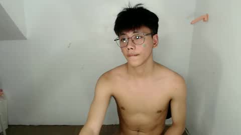 ynotyu online show from April 15, 2026, 7:58 pm