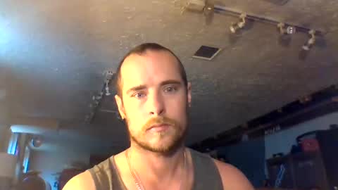 Snapshot of yodaddy29471 chatting on May 23, 2026, 8:57 pm Single man online show from May 23, 2026, 8:57 pm