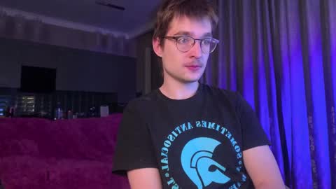 Max online show from February 11, 2025, 4:33 am