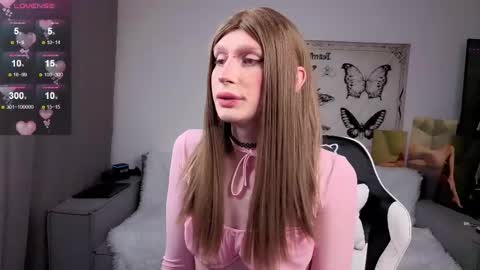 Mikaella - Mika online show from November 10, 2025, 12:42 am