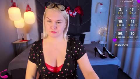 Snapshot of yolanda_kiss chatting on February 17, 2025, 2:31 am Yolanda online show from February 17, 2025, 2:31 am