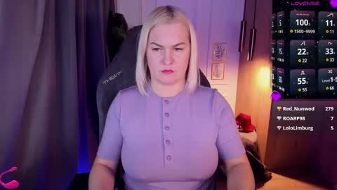 Snapshot of yolanda_kiss chatting on February 25, 2025, 8:36 am Yolanda online show from February 25, 2025, 8:36 am