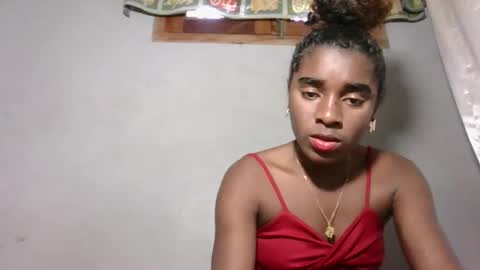 Snapshot of yolandrina05 chatting on October 28, 2025, 1:58 pm yolandrina05 online show from October 28, 2025, 1:58 pm