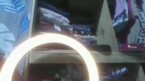 Snapshot of yolandrina05 chatting on December 1, 2025, 3:00 am yolandrina05 online show from December 1, 2025, 3:00 am