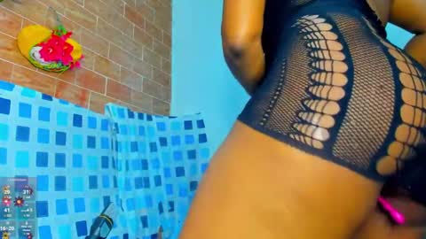 Snapshot of yonnsol_avril chatting on February 23, 2025, 4:02 pm yonnsol_avril online show from February 23, 2025, 4:02 pm