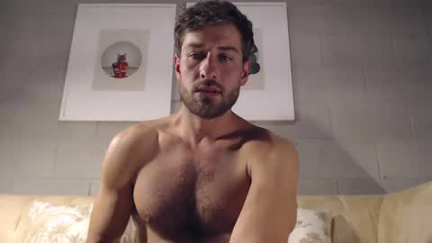 Snapshot of yoooups chatting on October 31, 2025, 6:03 am Yoooups online show from October 31, 2025, 6:03 am