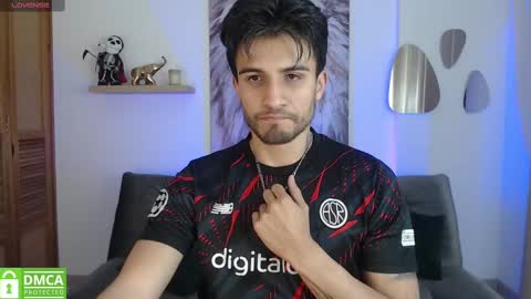 yoshy_man online show from December 24, 2024, 3:16 am