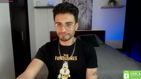 yoshy_man online show from February 24, 2025, 6:27 am