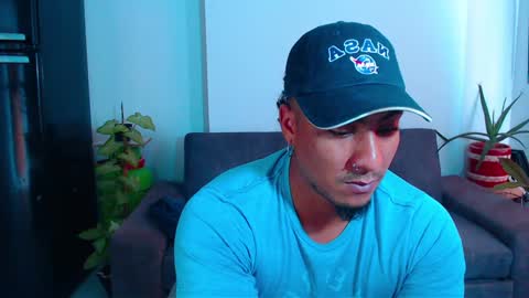 Enzo online show from December 11, 2024, 3:37 pm