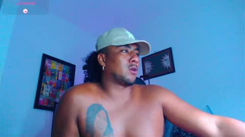 Snapshot of yosoy_enzo2020 chatting on April 21, 2026, 3:24 am Enzo online show from April 21, 2026, 3:24 am