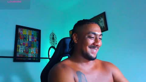 Snapshot of yosoy_enzo2020 chatting on May 12, 2026, 3:03 am Enzo online show from May 12, 2026, 3:03 am