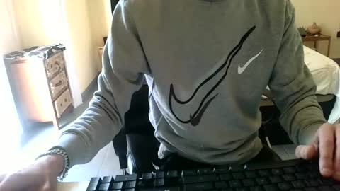 Snapshot of yosoyplex91 chatting on February 26, 2025, 2:46 pm AlexBlack online show from February 26, 2025, 2:46 pm