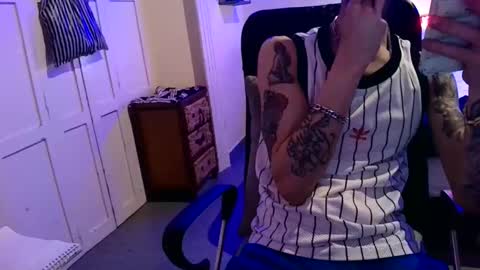 Snapshot of yosoyplex91 chatting on March 2, 2025, 10:38 pm AlexBlack online show from March 2, 2025, 10:38 pm