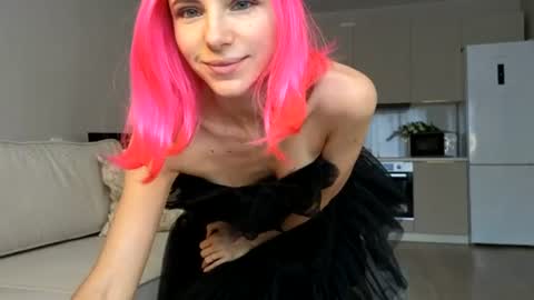 Snapshot of you_desire chatting on June 30, 2026, 12:28 pm Liliya online show from June 30, 2026, 12:28 pm