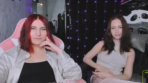 Snapshot of you_lika chatting on November 2, 2025, 3:25 pm Lika online show from November 2, 2025, 3:25 pm