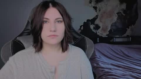 Snapshot of you_lika chatting on May 10, 2026, 2:06 am Lika online show from May 10, 2026, 2:06 am