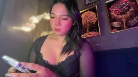 Snapshot of you_should_try chatting on June 8, 2026, 3:29 am Denice online show from June 8, 2026, 3:29 am