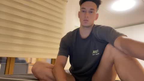 youcan__ online show from September 25, 2025, 4:54 pm