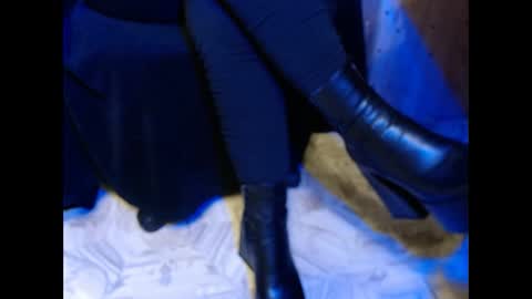 Renesmee online show from March 1, 2025, 10:24 am