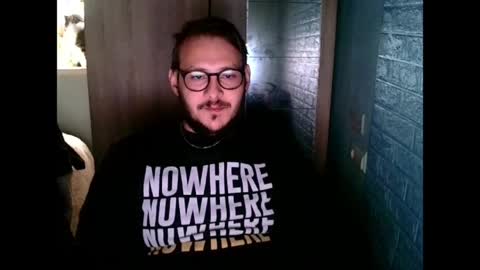 A... online show from April 4, 2026, 12:02 pm