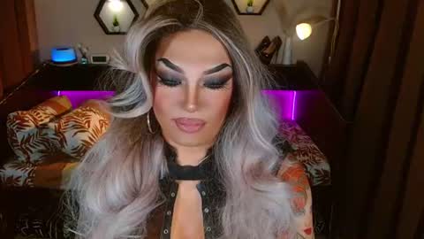 Snapshot of your1truequeen chatting on June 22, 2026, 5:54 pm QUEEN MADISON online show from June 22, 2026, 5:54 pm