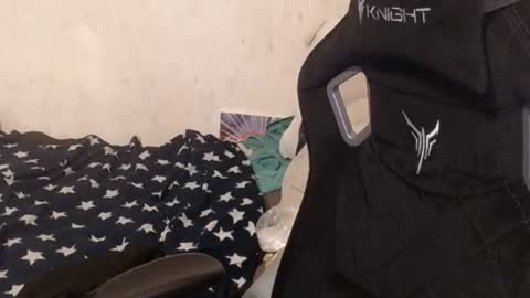 your_8a8y online show from December 11, 2024, 3:15 pm