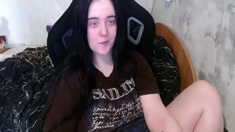 your_8a8y online show from May 24, 2026, 1:27 pm