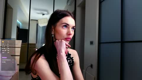 Snapshot of your_alice chatting on December 8, 2024, 3:53 am ALICE online show from December 8, 2024, 3:53 am