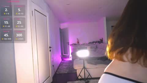Snapshot of your_baby_julia chatting on May 17, 2026, 6:33 am Julia Please Thumbs up me online show from May 17, 2026, 6:33 am