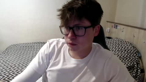 Max online show from June 18, 2026, 1:17 am