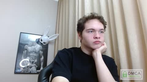 your_bunny123 online show from December 14, 2025, 3:45 am