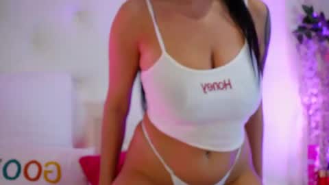 your_bustygirl online show from June 15, 2026, 6:43 pm