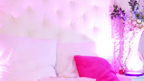your_bustygirl online show from June 16, 2026, 8:44 pm