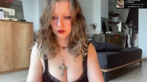 your_coraline_ online show from January 25, 2025, 9:57 am