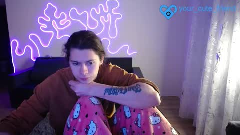 Snapshot of your_cute_friend chatting on February 23, 2026, 3:20 pm Fansly online show from February 23, 2026, 3:20 pm