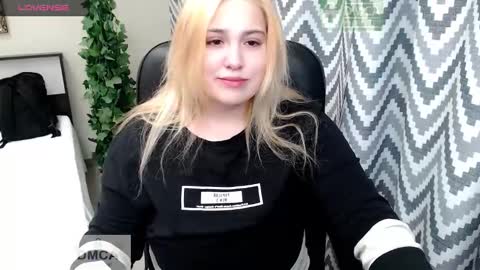 Erica online show from December 29, 2024, 11:29 am